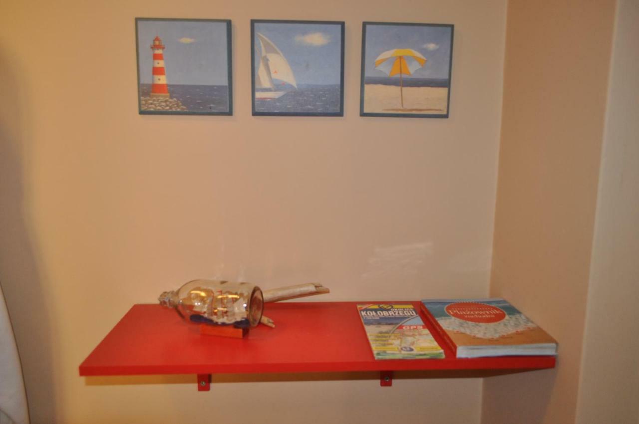 Apartament Wrzos Dziwnówek Buitenkant foto